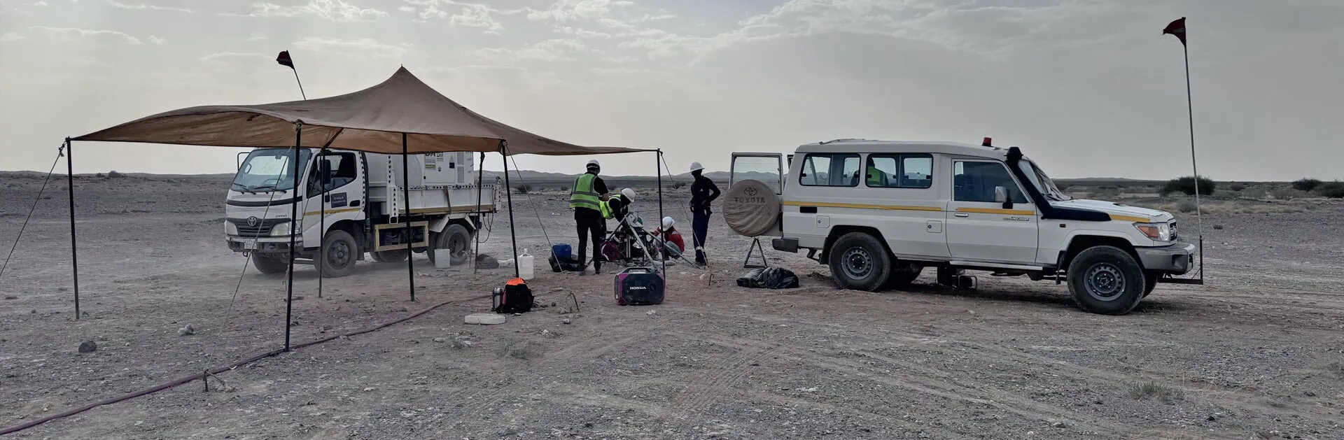 Work in Saudi hp banner