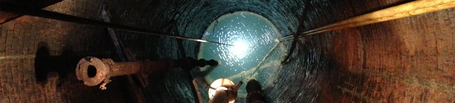 camera in large well
